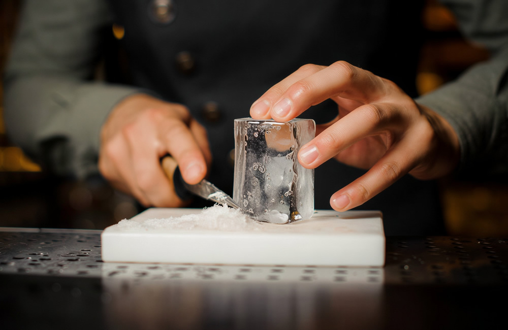 LXRY Bespoke Ice Cubes